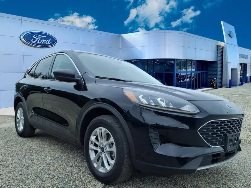 2022 Ford Escape SE photo 1