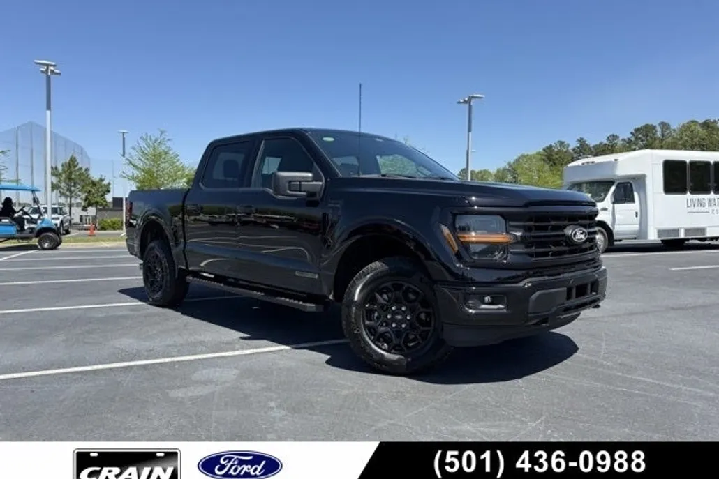 2025 Ford F-150 XLT photo 1