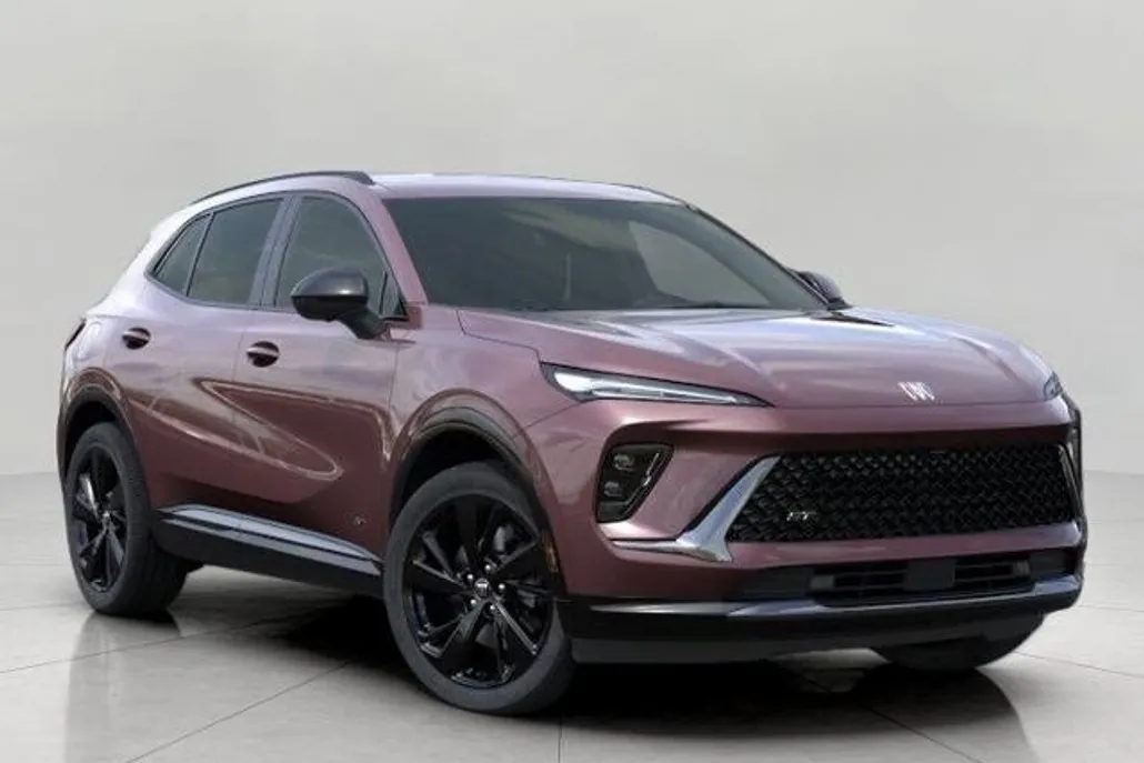 2025 Buick Envision Sport Touring photo 1