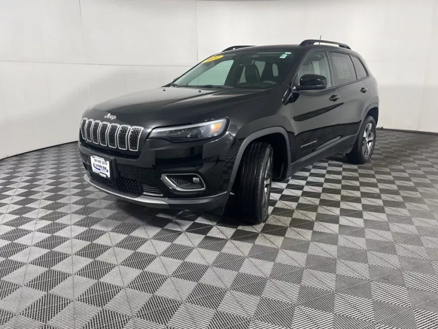 2022 Jeep Cherokee Limited photo 1