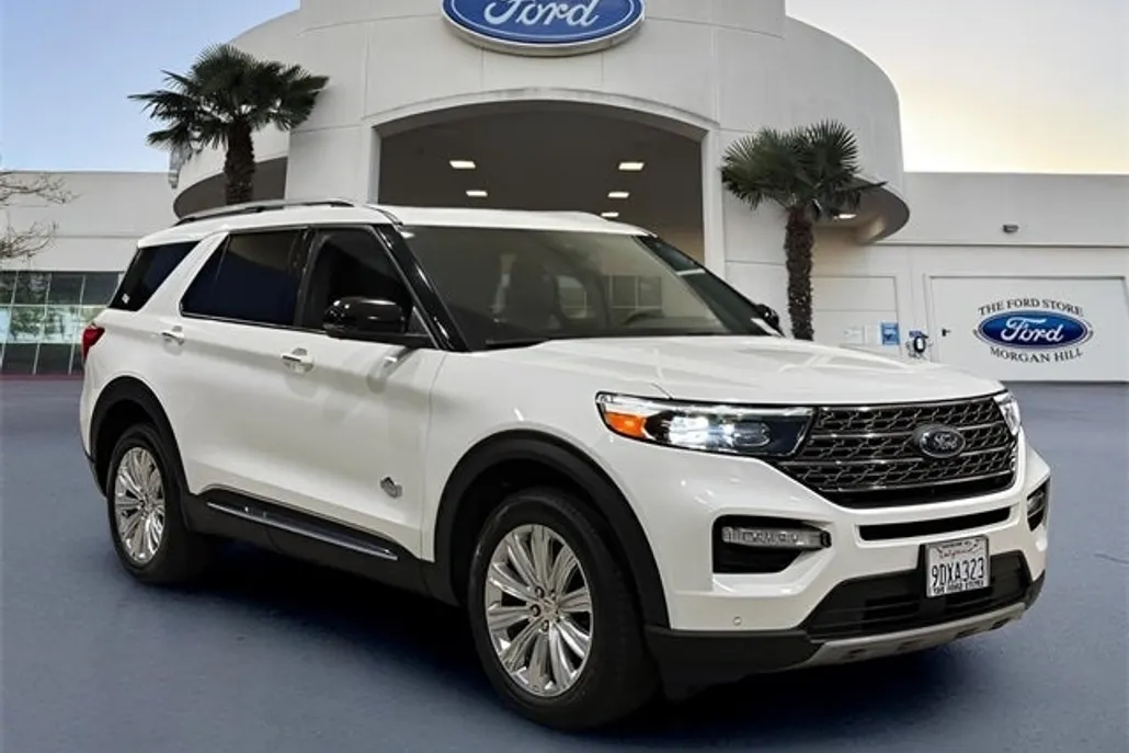 2022 Ford Explorer King Ranch photo 1