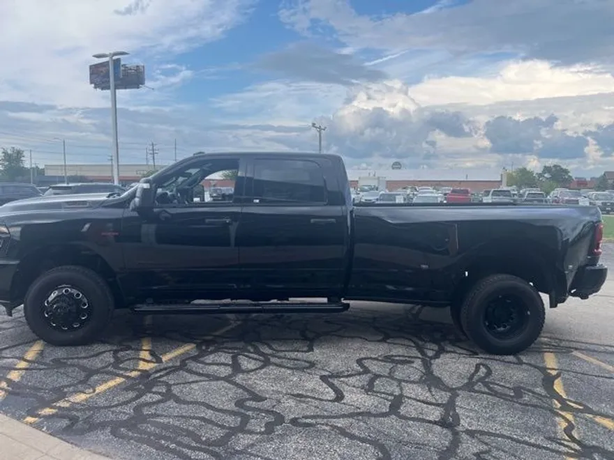 2025 Ram 3500 Big Horn photo 1