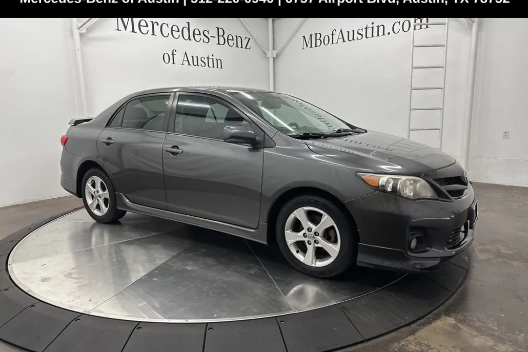 2012 Toyota Corolla S photo 1