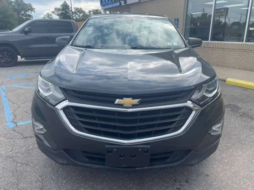 2018 Chevrolet Equinox LS photo 1