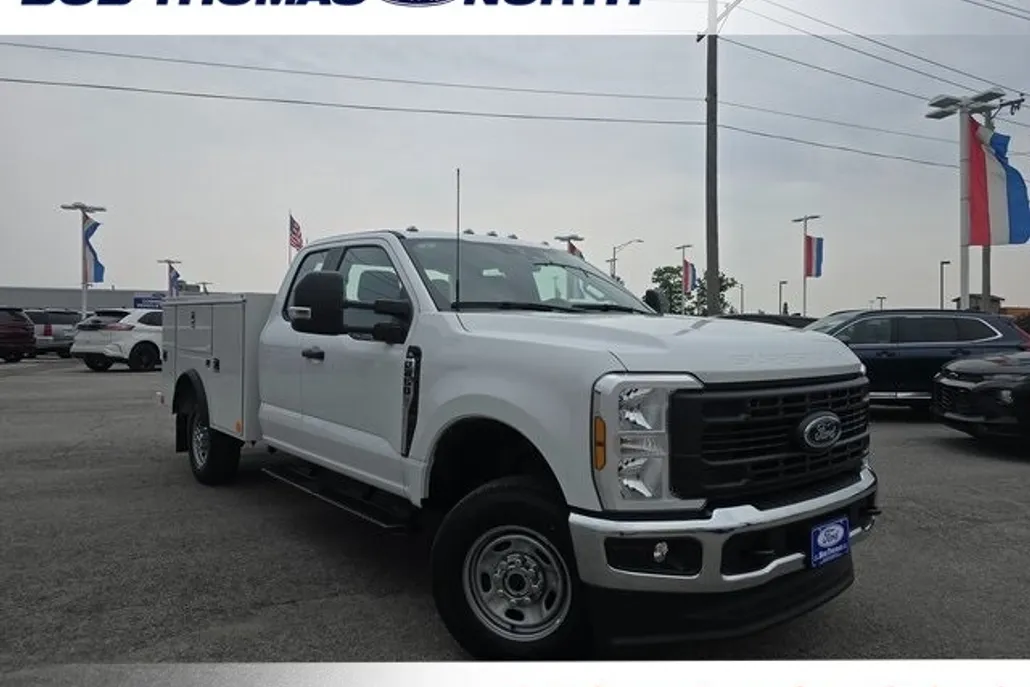 2024 Ford F-250 XL photo 1