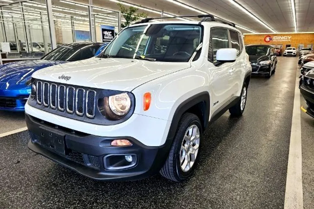 2015 Jeep Renegade Latitude photo 1