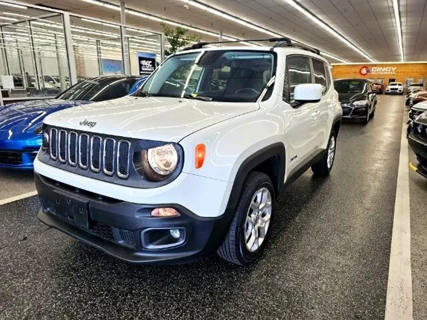 2015 Jeep Renegade Latitude photo 1