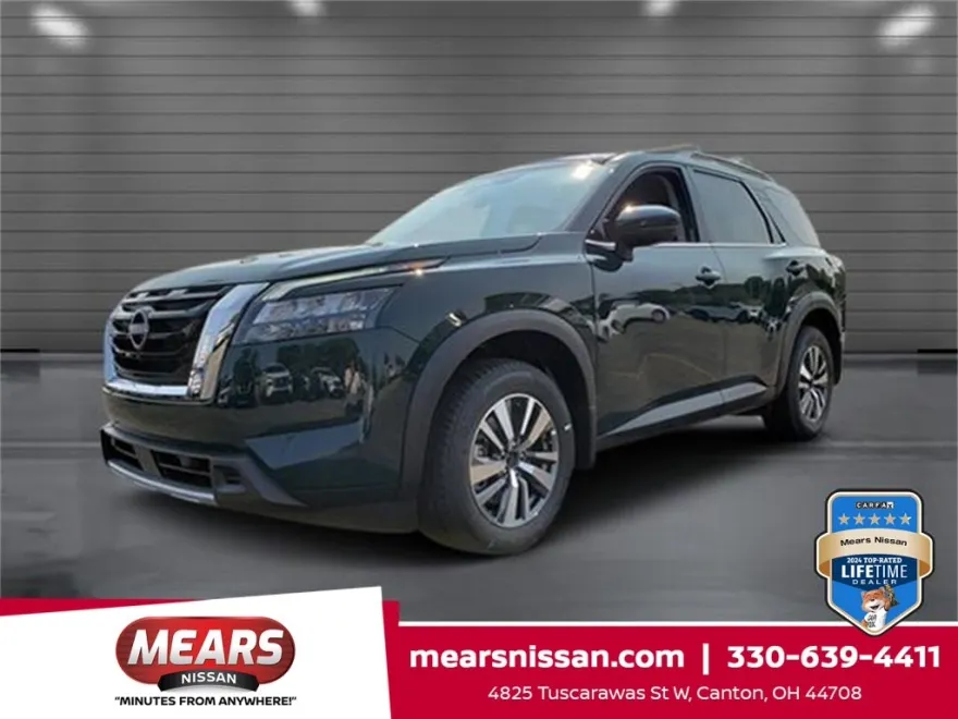 2025 Nissan Pathfinder SL photo 1