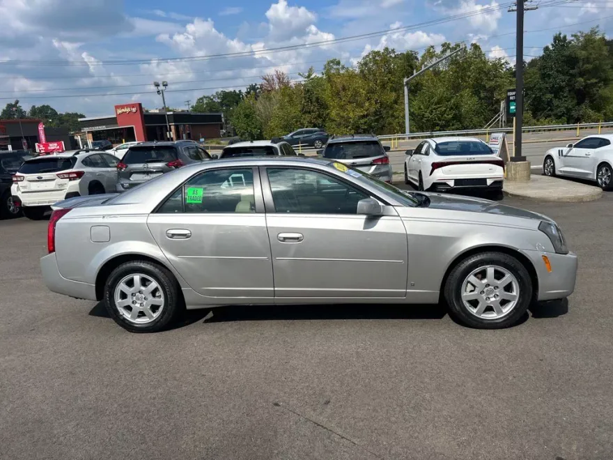 2007 Cadillac CTS Base photo 1