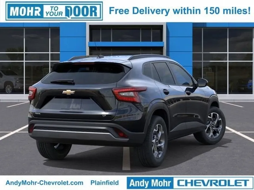2025 Chevrolet Trax LT photo 1