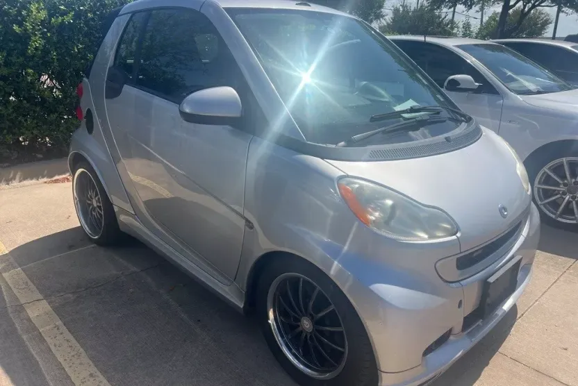2009 Smart Fortwo photo 1