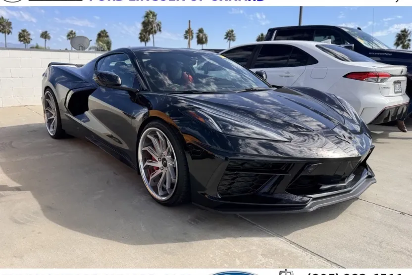 2021 Chevrolet Corvette Stingray 3LT photo 1