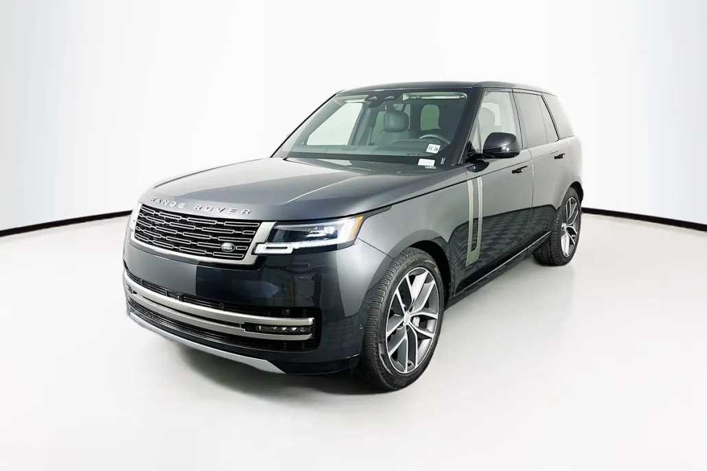 2024 Land Rover Range Rover SE photo 1