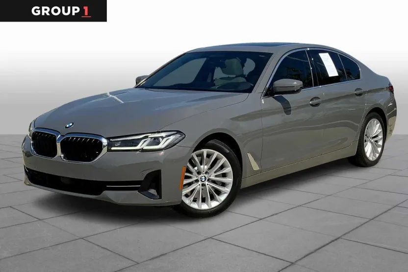 2022 Bmw 530i photo 1