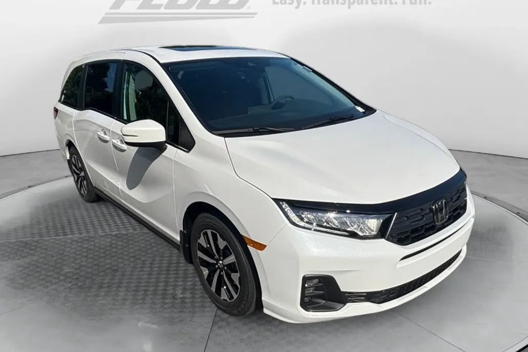 2026 Honda Odyssey EX-L photo 1
