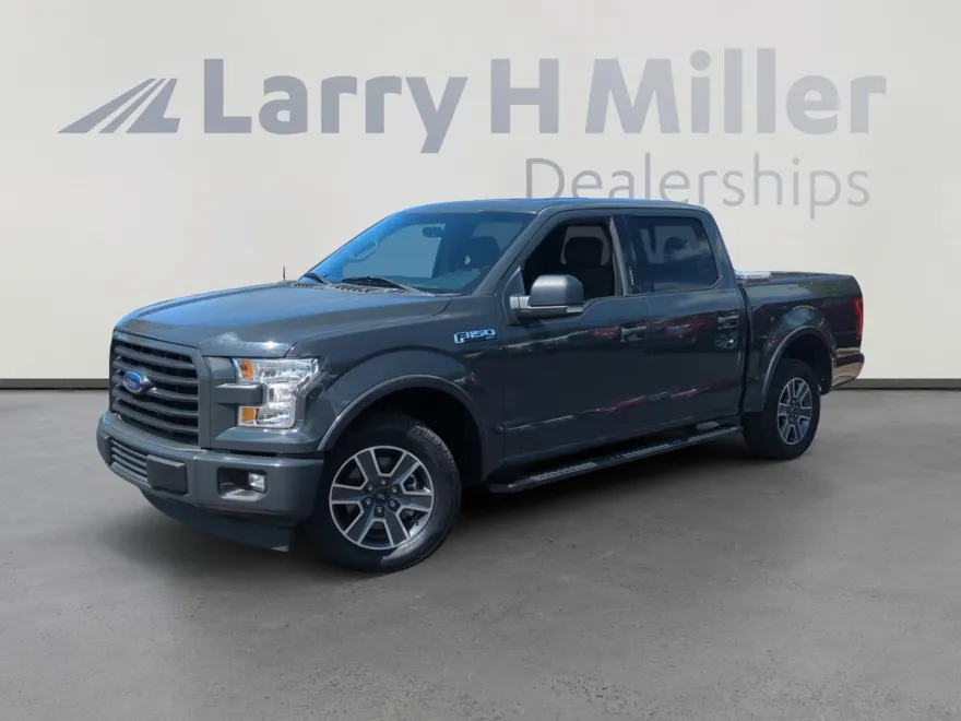 2017 Ford F-150 XLT photo 1