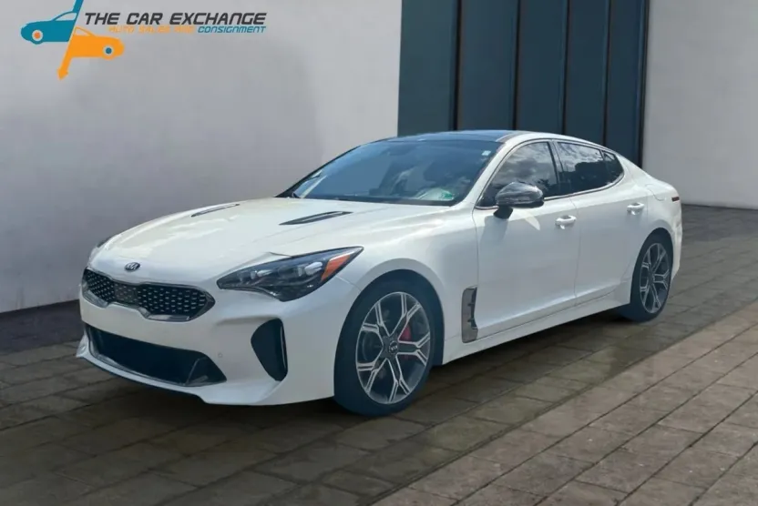 2020 Kia Stinger GT2 photo 1