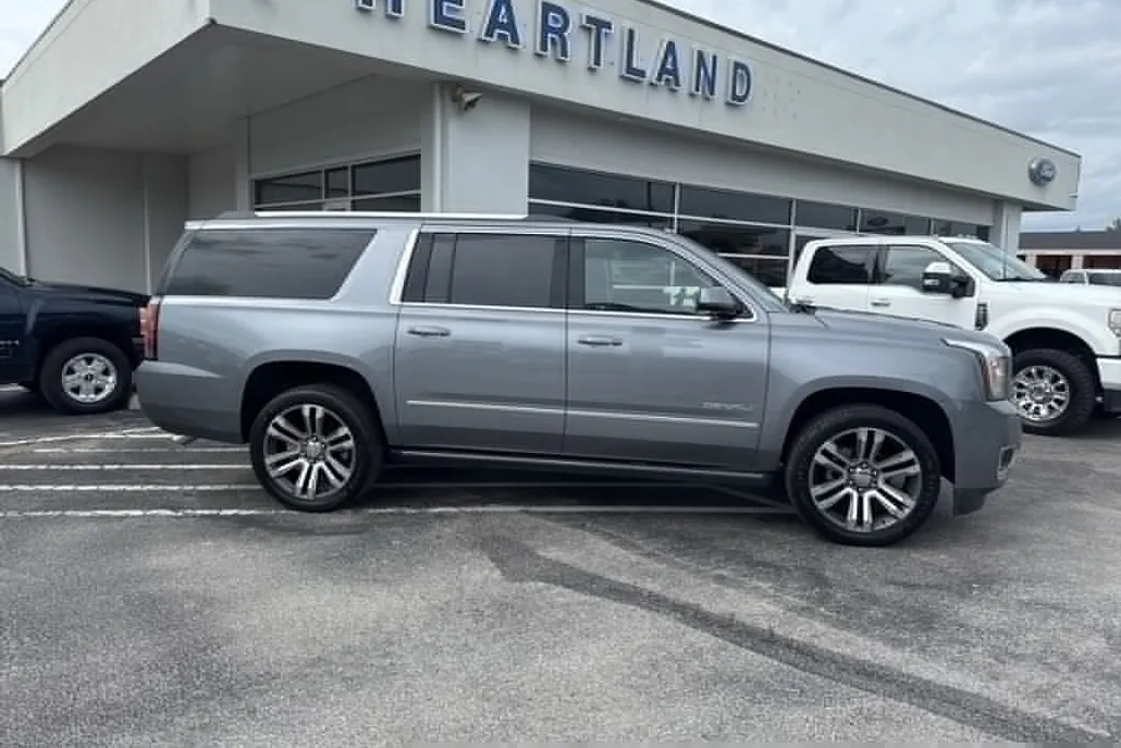 2018 Gmc Yukon XL Denali photo 1