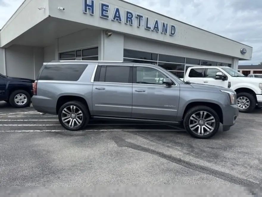 2018 Gmc Yukon XL Denali photo 1