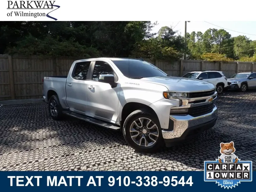 2022 Chevrolet Silverado 1500 LT photo 1