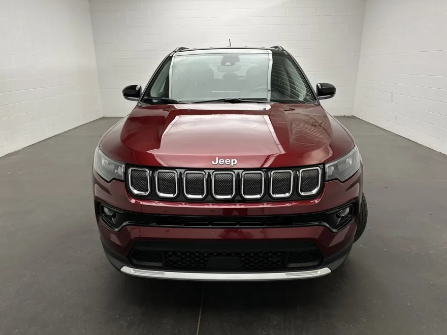 2022 Jeep Compass Limited photo 1