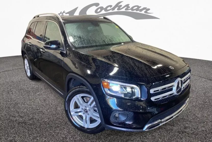 2023 Mercedes Benz GLB 250 4MATIC photo 1