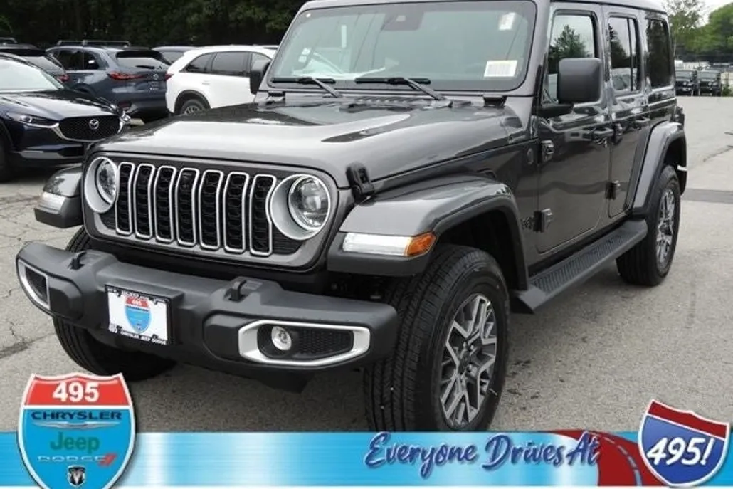 2025 Jeep Wrangler Sahara photo 1