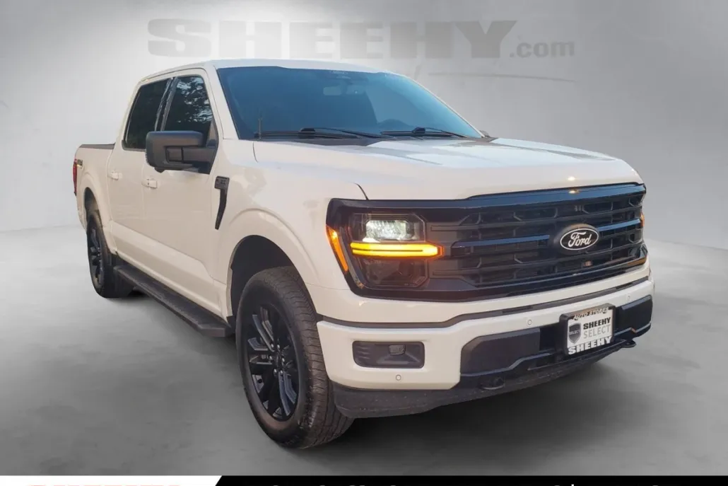 2024 Ford F-150 XLT photo 1