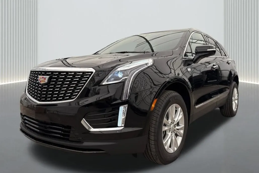 2025 Cadillac XT5 Luxury photo 1