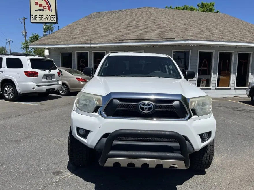 2012 Toyota Tacoma PreRunner V6 photo 1