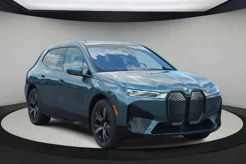 2025 Bmw iX photo 1
