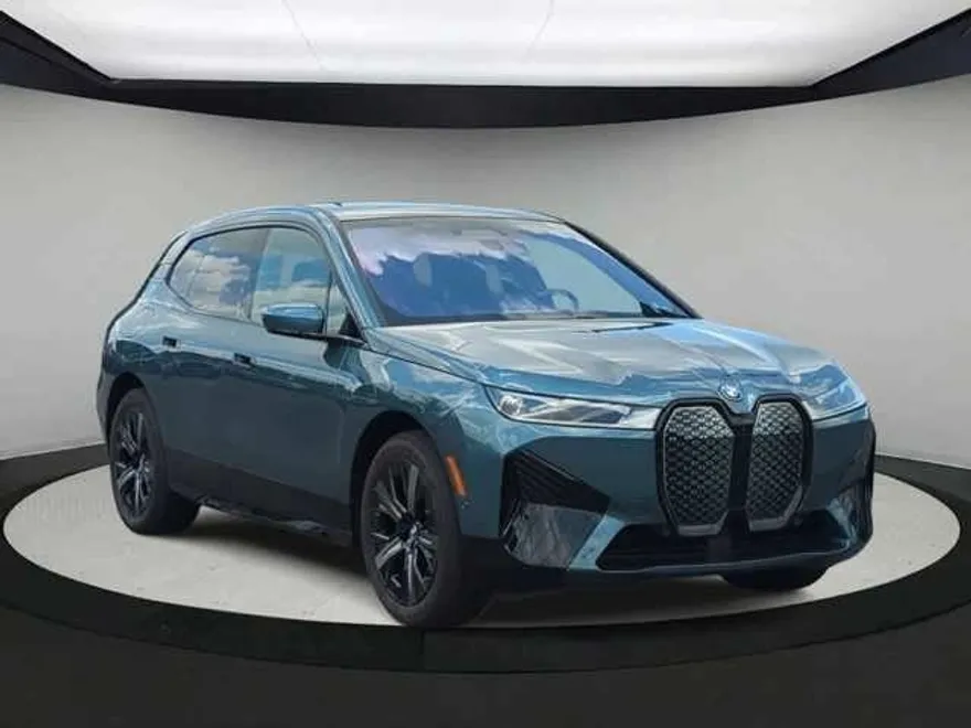 2025 Bmw iX photo 1