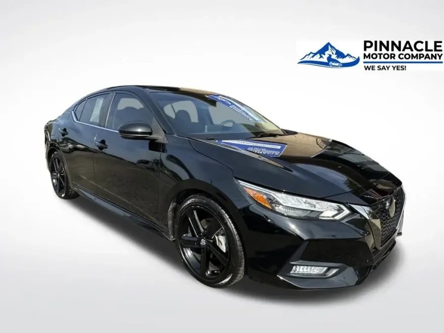 2022 Nissan Sentra SR photo 1