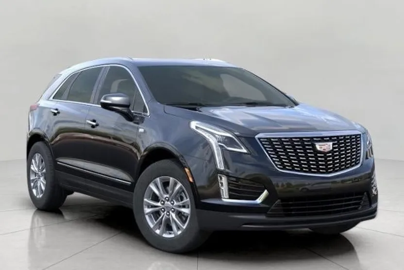 2025 Cadillac XT5 Luxury photo 1