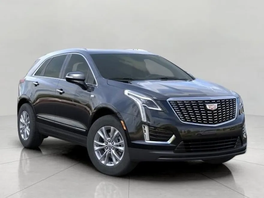 2025 Cadillac XT5 Luxury photo 1