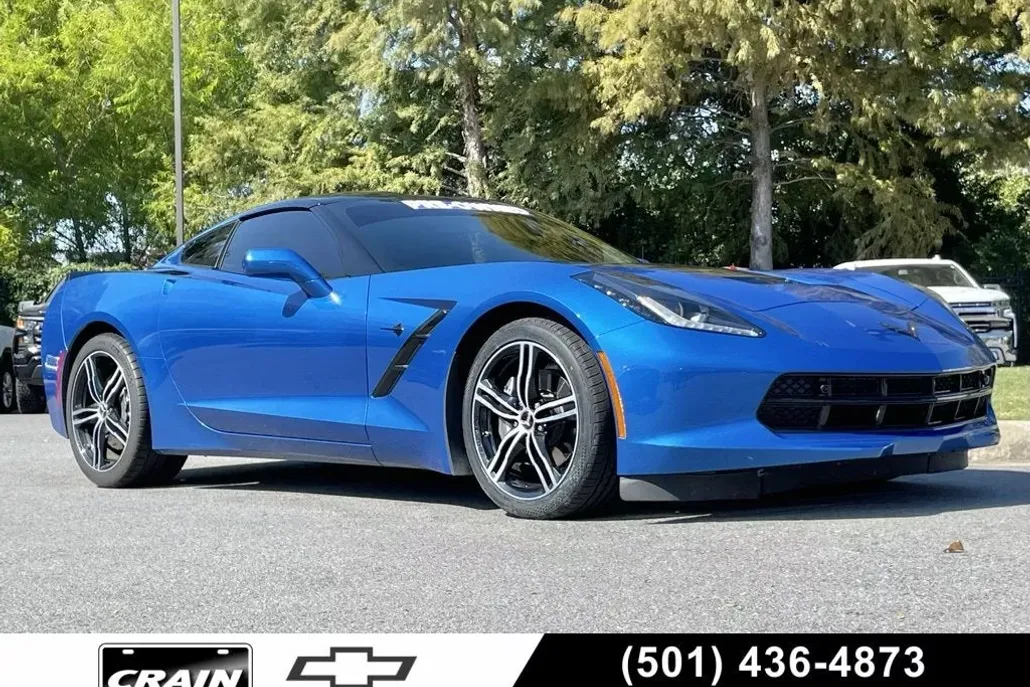 2016 Chevrolet Corvette Stingray 2LT photo 1