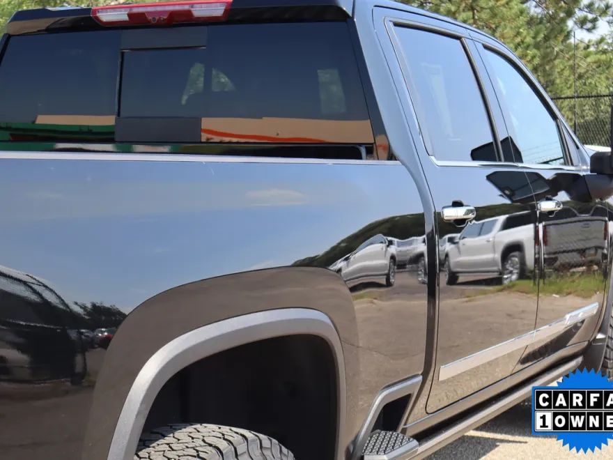 2025 Chevrolet Silverado 2500HD High Country photo 1