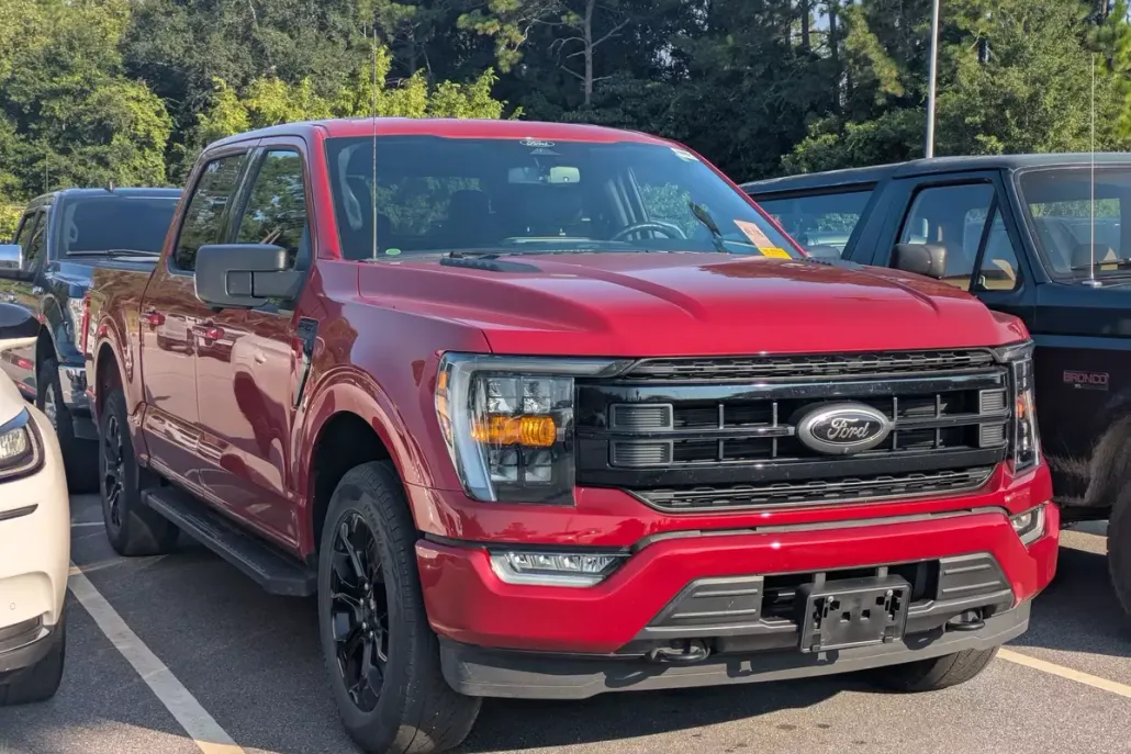 2022 Ford F-150 XLT photo 1