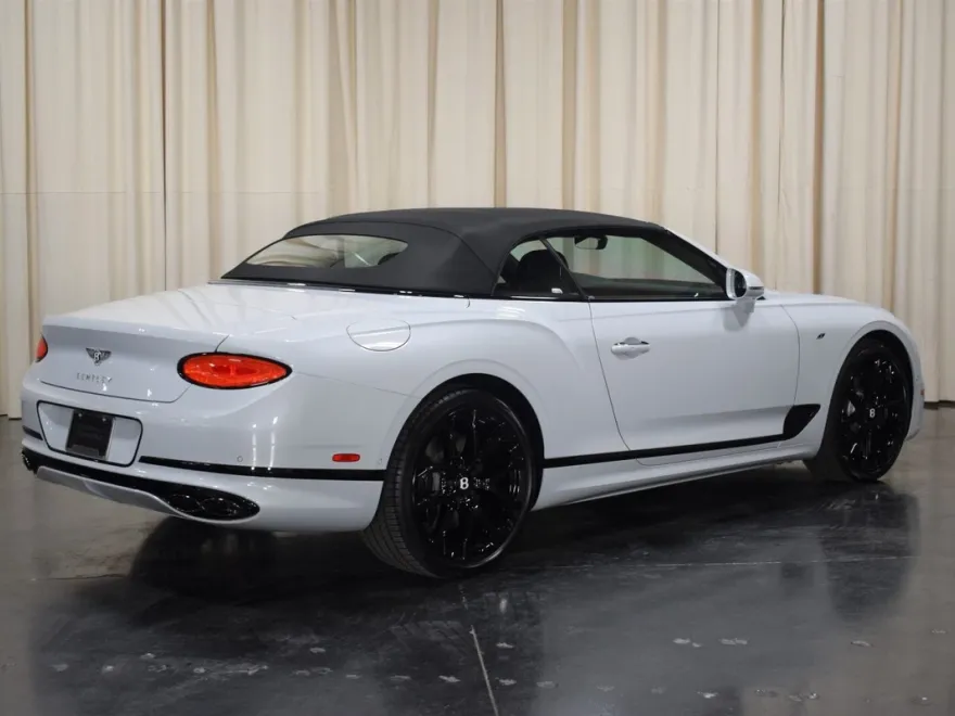 2024 Bentley Continental GT S V8 photo 3