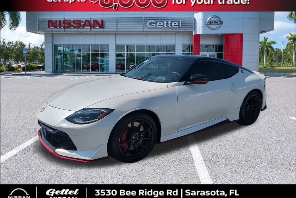 2025 Nissan Z Nismo photo 1