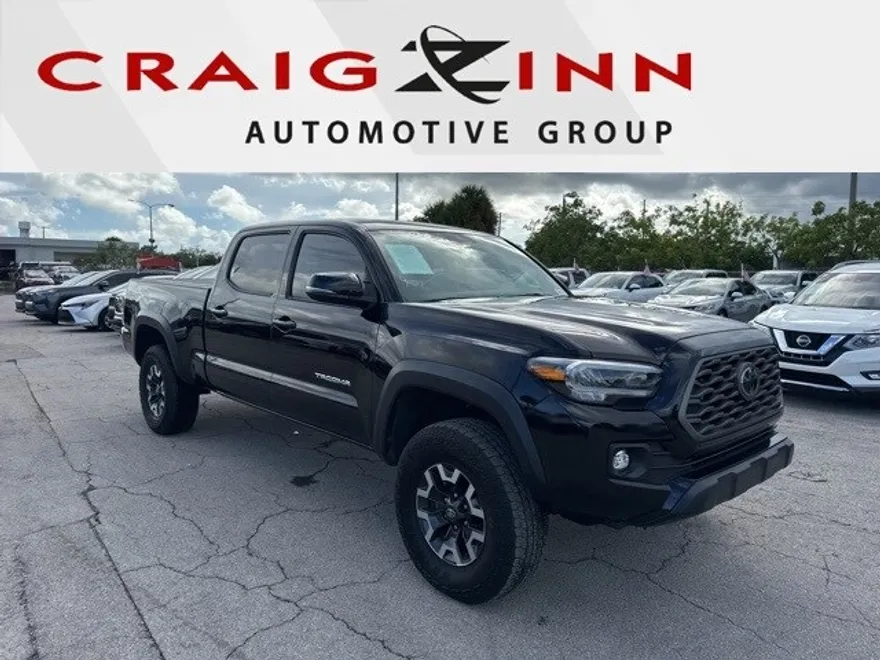 2022 Toyota Tacoma SR5 photo 1