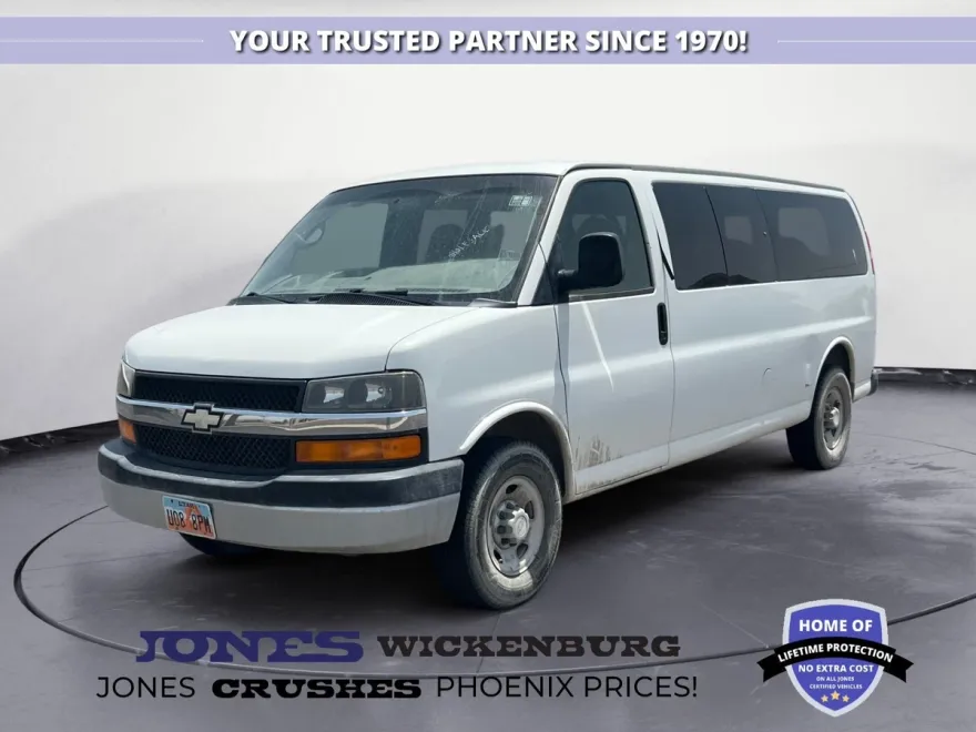 2009 Chevrolet Express 3500 LS Passenger photo 1