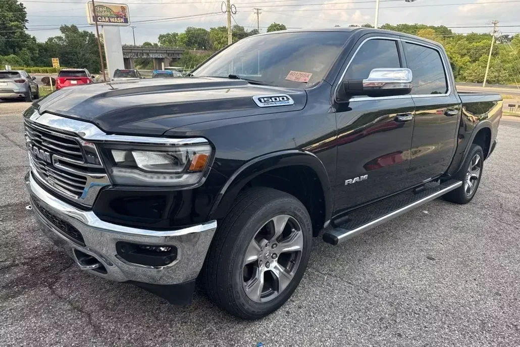2021 Ram 1500 Laramie photo 1