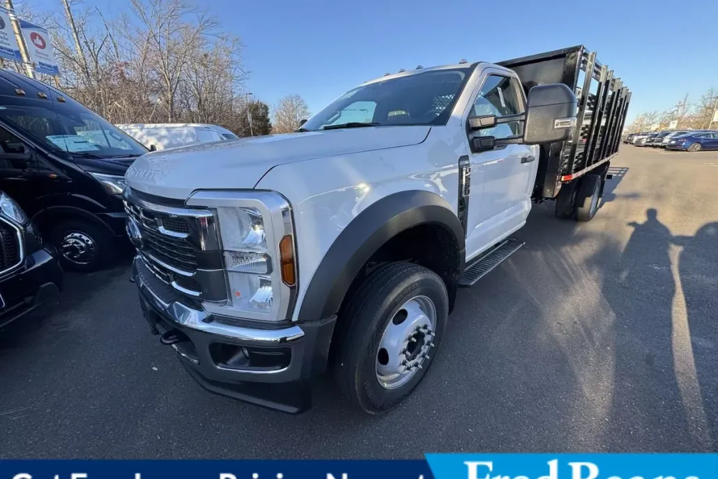 2024 Ford F-550 XL photo 1
