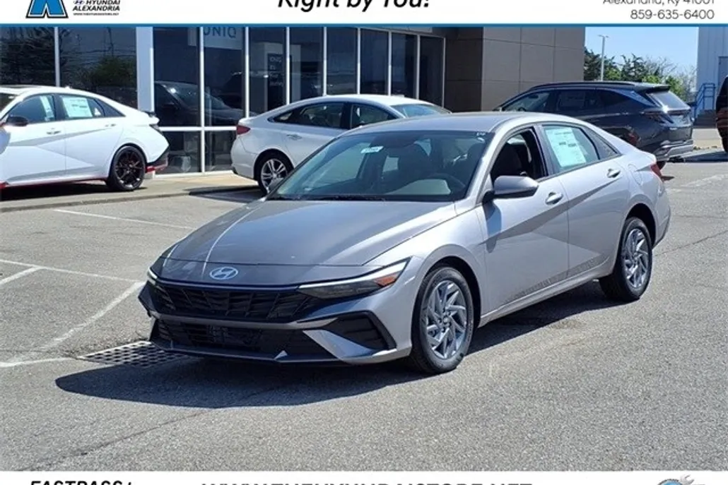 2025 Hyundai Elantra Hybrid Blue photo 1