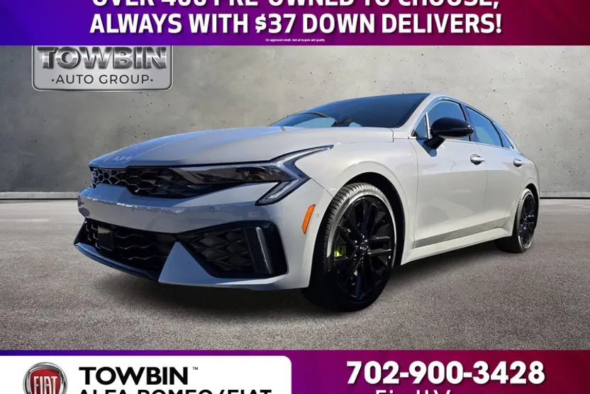 2025 Kia K5 GT photo 1