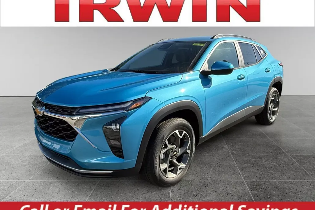 2026 Chevrolet Trax LT photo 1