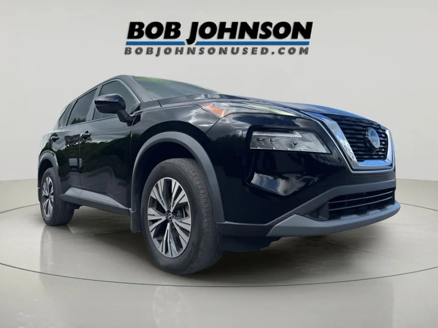 2022 Nissan Rogue SV photo 1
