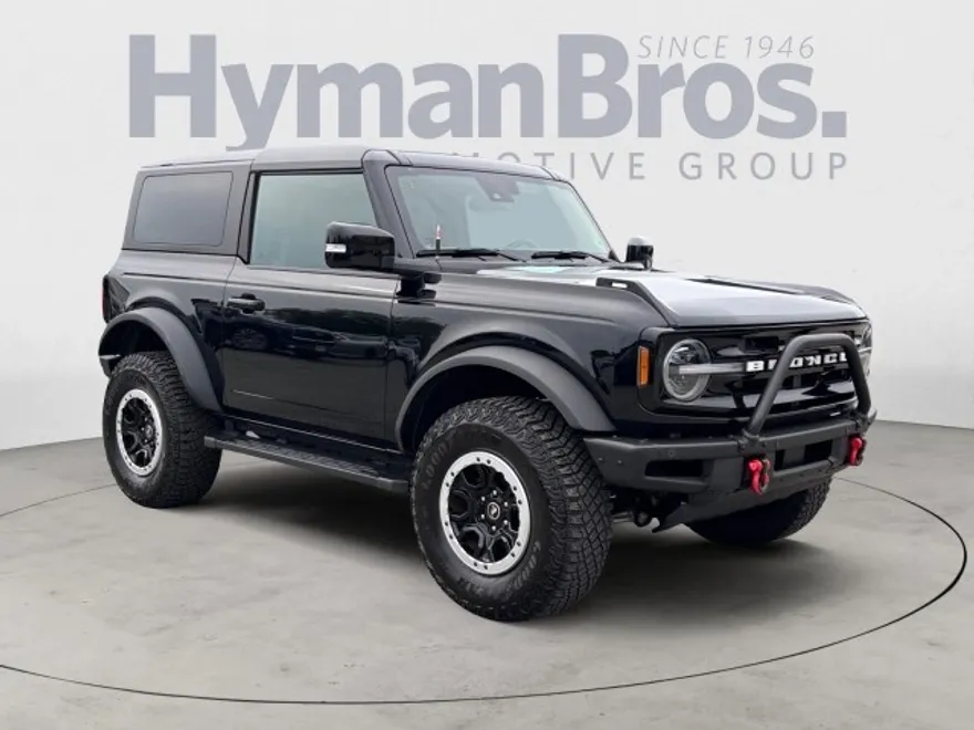 2023 Ford Bronco Outer Banks photo 1