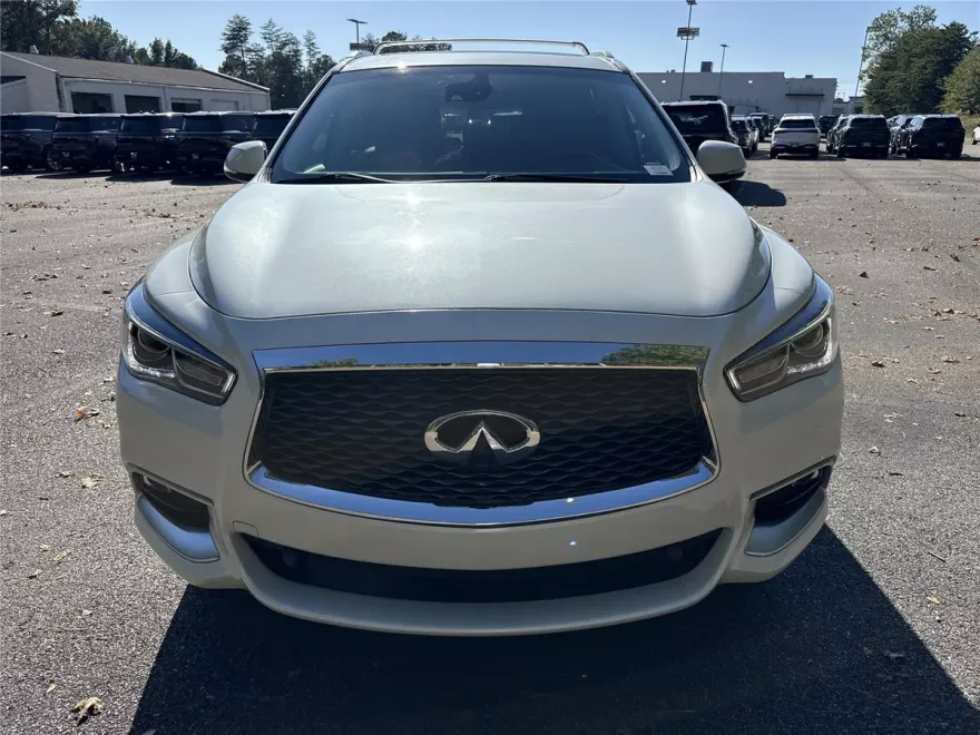 2016 Infiniti QX60 photo 1